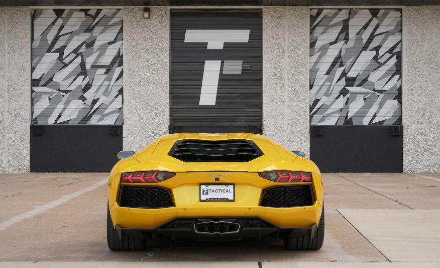 2012 Lamborghini Aventador LP 700-4