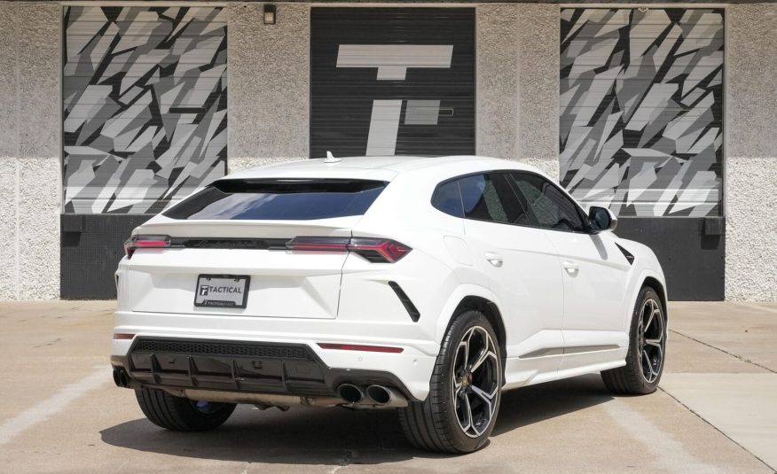 2020 Lamborghini Urus