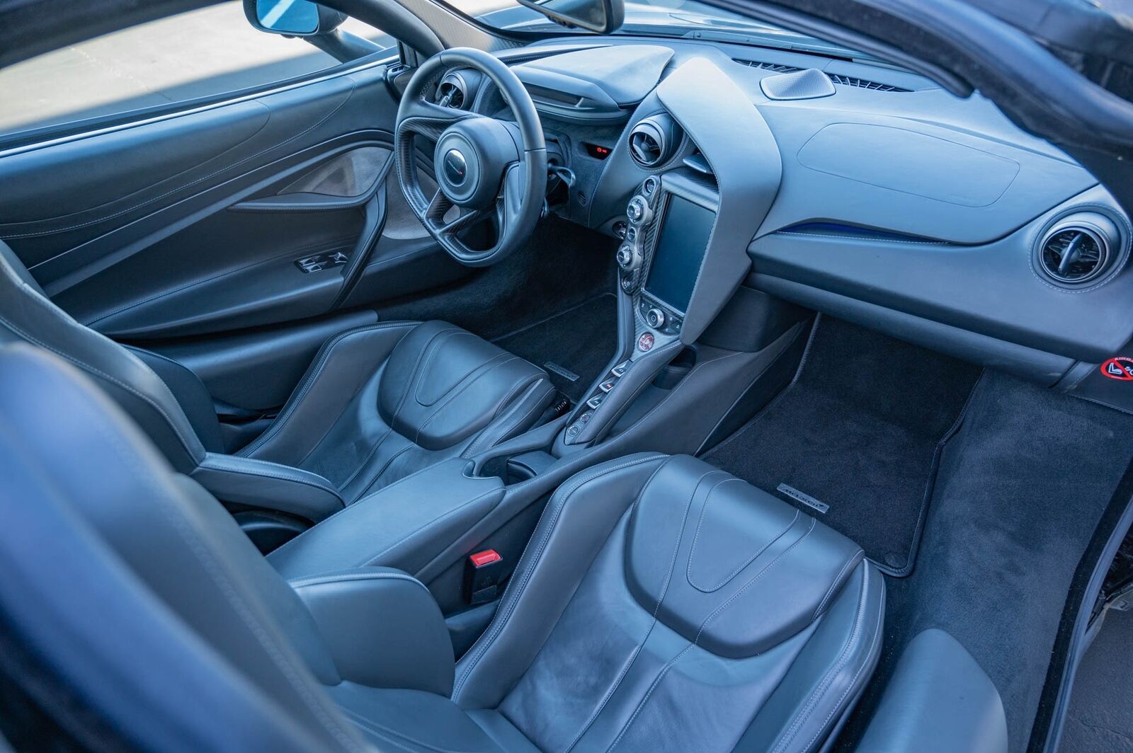 2018 McLaren 720S Luxury