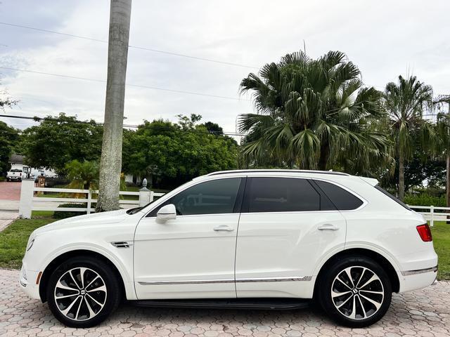 2017 Bentley Bentayga W12 Sport Utility 4D