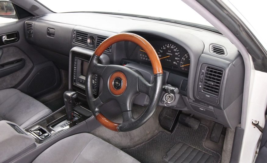 1994 Nissan Gloria Gran Turismo