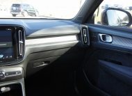 2022 Volvo XC40 R-Design