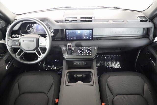 2023 Land Rover Defender X-Dynamic SE