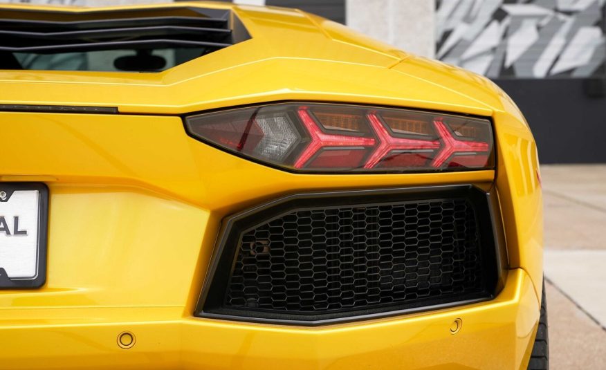 2012 Lamborghini Aventador LP 700-4