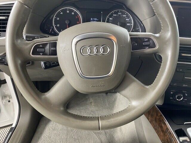 2012 Audi Q5 2.0T Premium 89334 Miles 4D