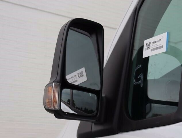 2021 Mercedes-Benz Sprinter 1500 Standard Roof I4 144 RWD