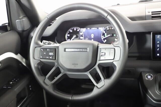 2023 Land Rover Defender X-Dynamic SE