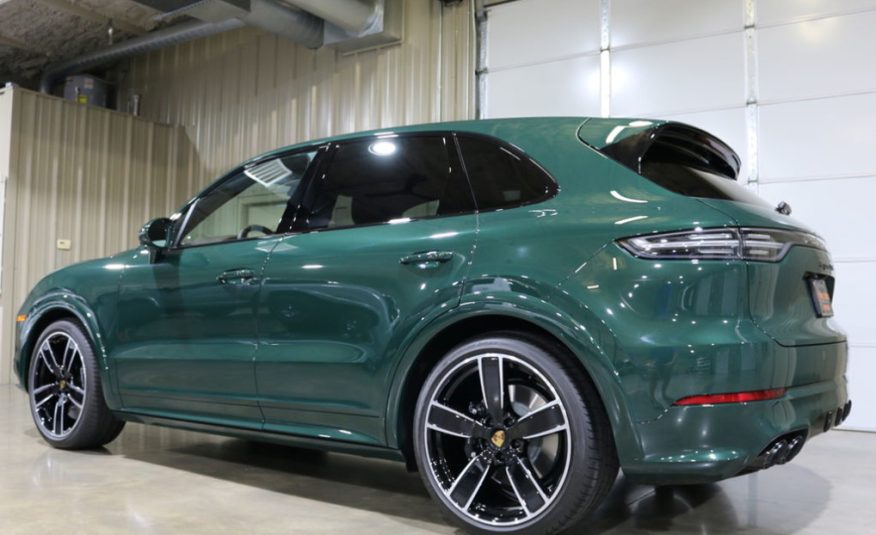 2022 Porsche Cayenne Cayenne Turbo