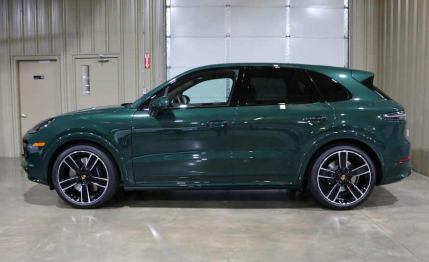 2022 Porsche Cayenne Cayenne Turbo