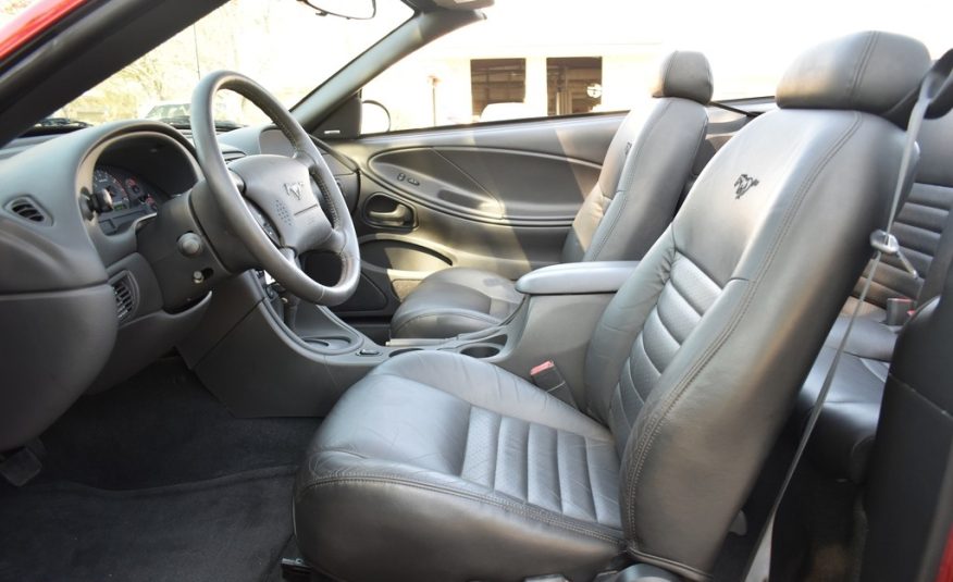 2001 Ford Mustang GT CONVERTIBLE