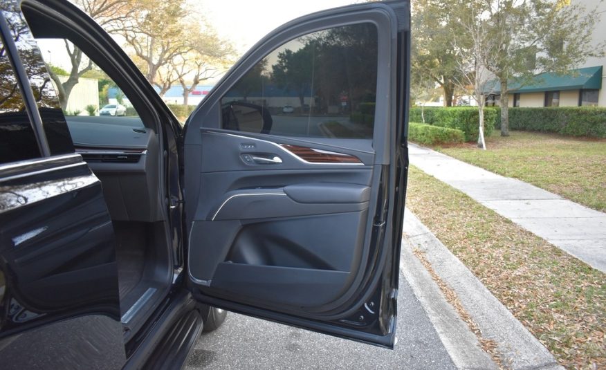 2022 Cadillac Escalade ESV SUV