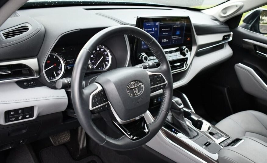 2022 Toyota Highlander Limited