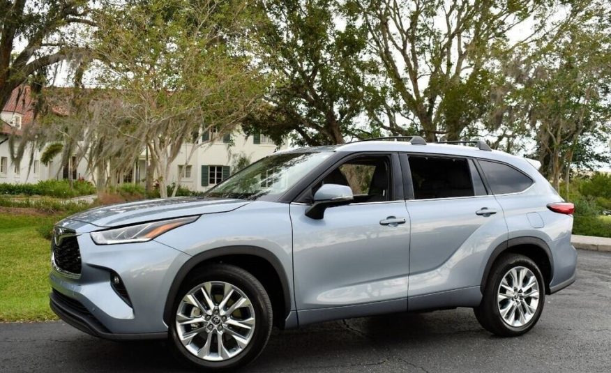 2022 Toyota Highlander Limited