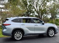 2022 Toyota Highlander Limited