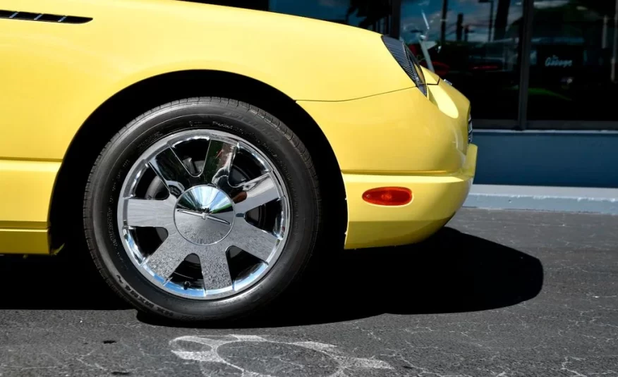 2002 Ford Thunderbird