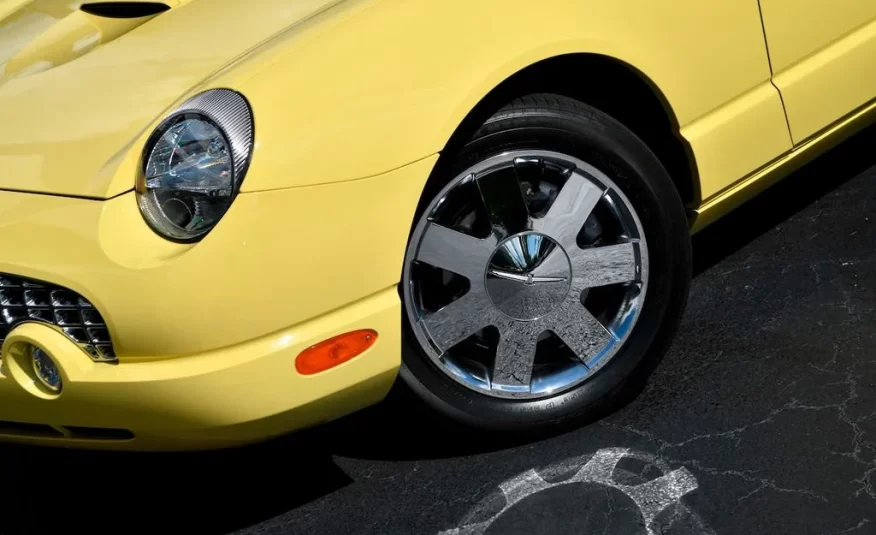 2002 Ford Thunderbird