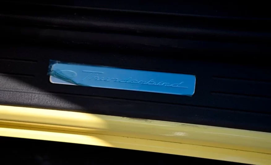 2002 Ford Thunderbird