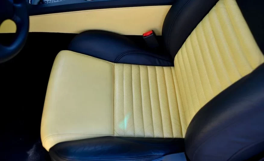 2002 Ford Thunderbird