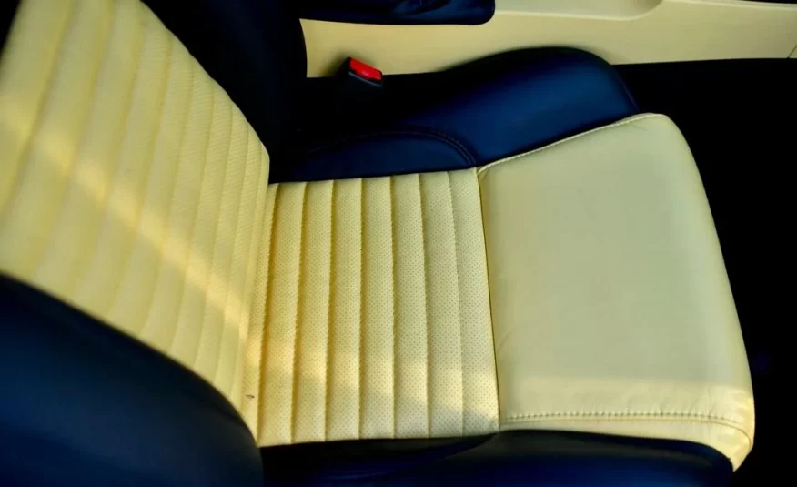 2002 Ford Thunderbird