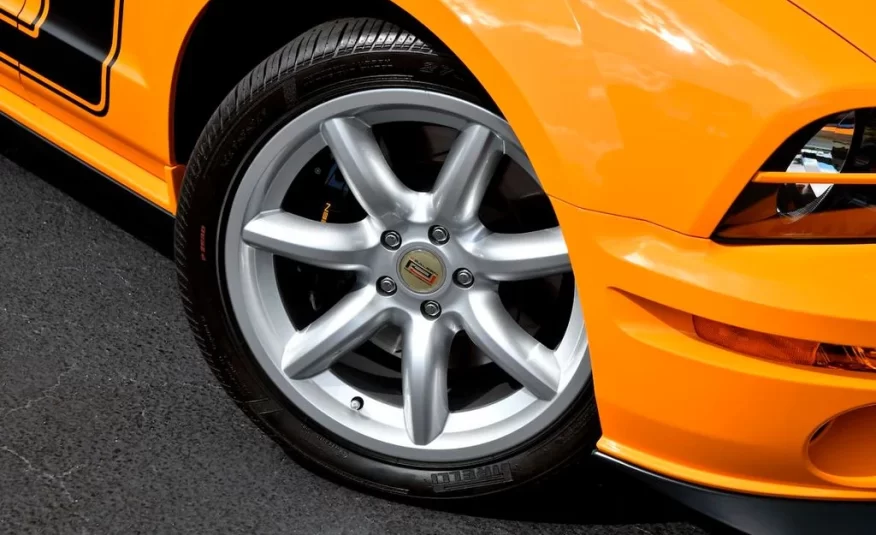 2007 Ford Mustang Saleen Parnelli Jones Edition