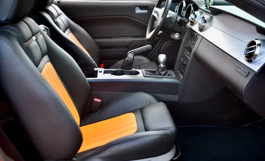 2007 Ford Mustang Saleen Parnelli Jones Edition
