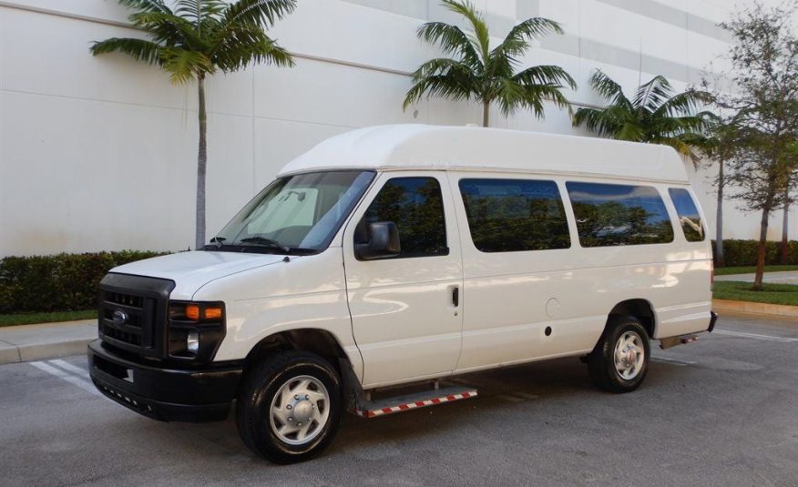 2013 Ford Econoline Cargo Van E-150