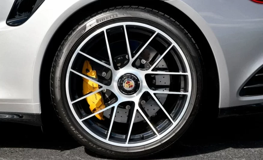 2019 Porsche 911 Turbo S Cabriolet