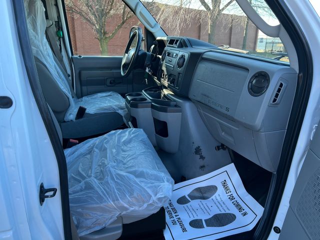 2011 FORD E350 DURACUBE