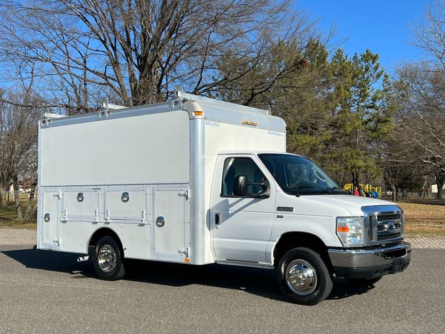 2011 FORD E350 DURACUBE