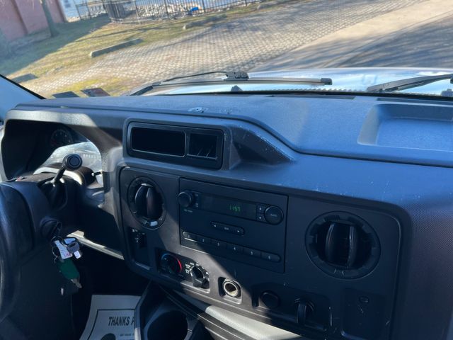 2011 FORD E350 DURACUBE
