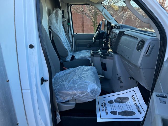 2011 FORD E350 DURACUBE
