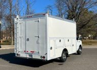 2011 FORD E350 DURACUBE