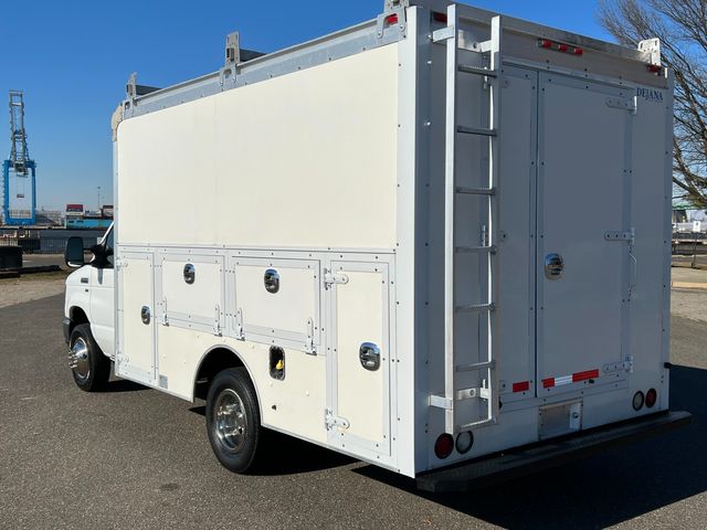 2011 FORD E350 DURACUBE