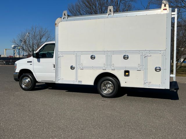 2011 FORD E350 DURACUBE