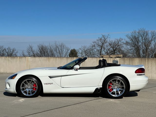 2004 Dodge Viper SRT10