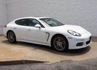 2016 Porsche Panamera 4