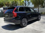 2022 Volvo XC90 T5 Momentum