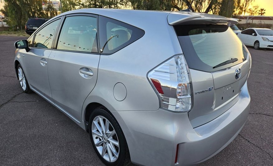 2013 Toyota Prius V Five