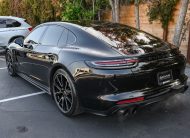 2020 Porsche Panamera GTS