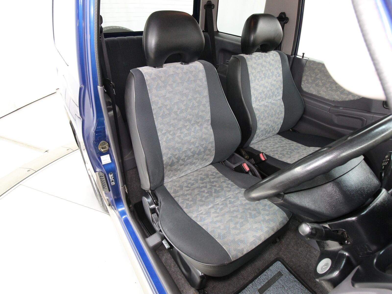 1997 Mitsubishi Pajero Mini