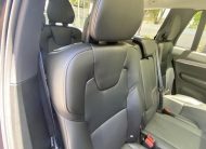 2022 Volvo XC90 T5 Momentum