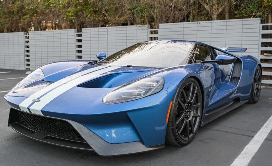 2019 Blue Ford Ford GT