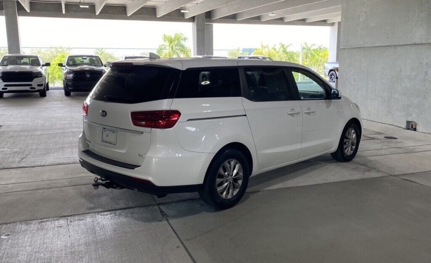 2020 Kia Sedona LX