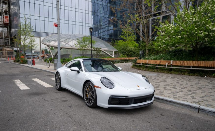 2020 Porsche 911 Carrera 4S