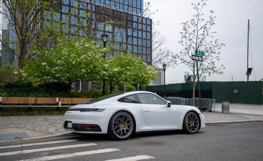 2020 Porsche 911 Carrera 4S