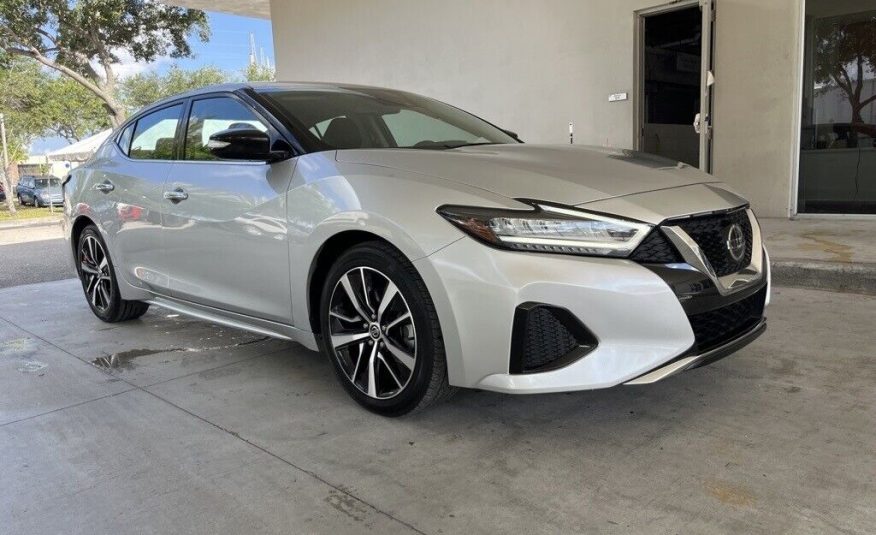 2022 Nissan Maxima SV