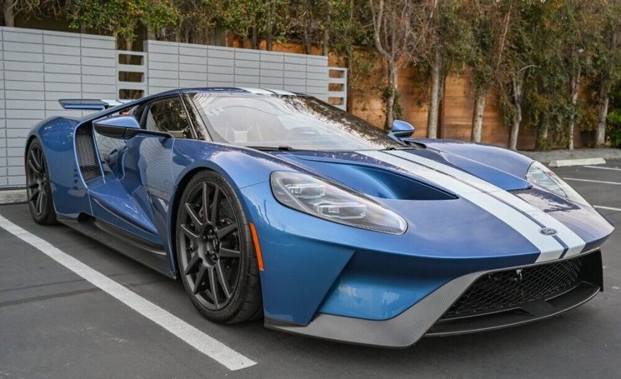 2019 Blue Ford Ford GT