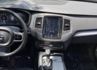 2022 Volvo XC90 T5 Momentum