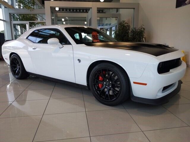 2016 Dodge Challenger SRT Hellcat