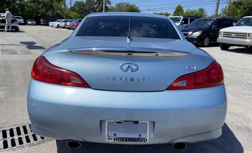 2011 INFINITI G37